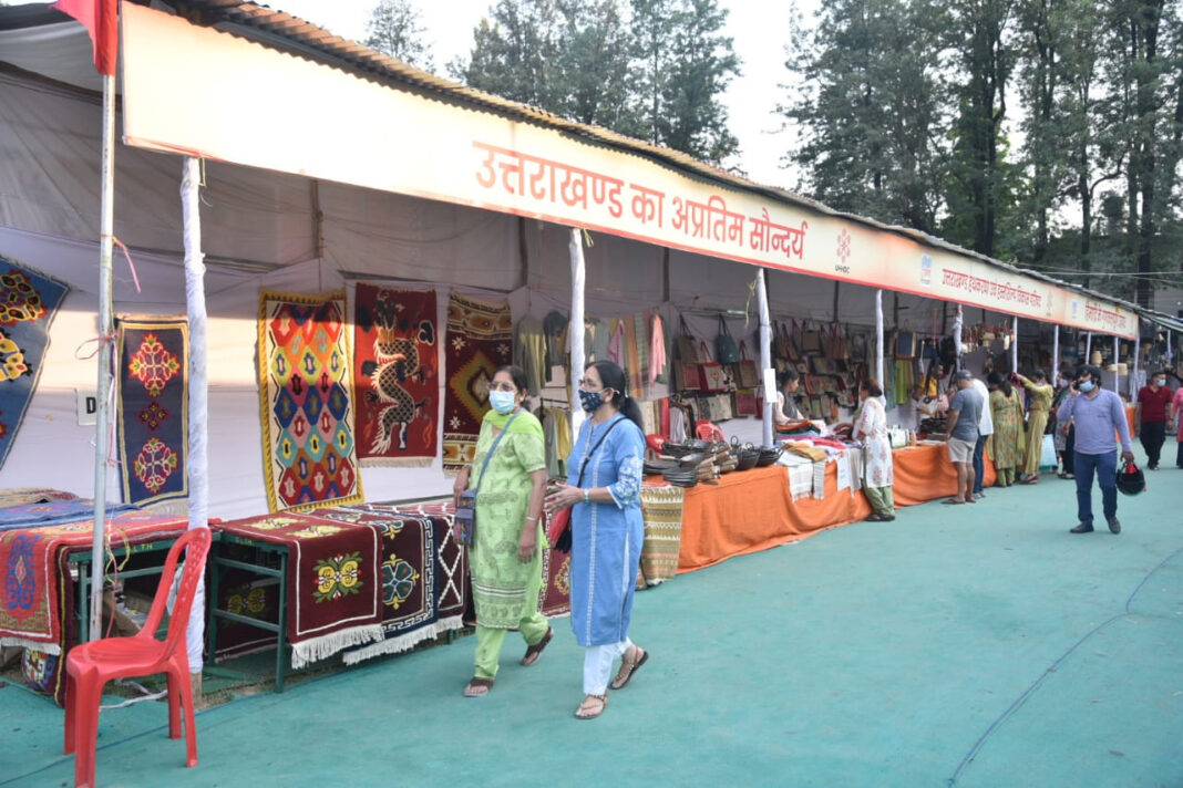 The thirteenth day of Virasat Art and Heritage Festival 2022 begins with the competition 'Heritage Treasure Hunt'